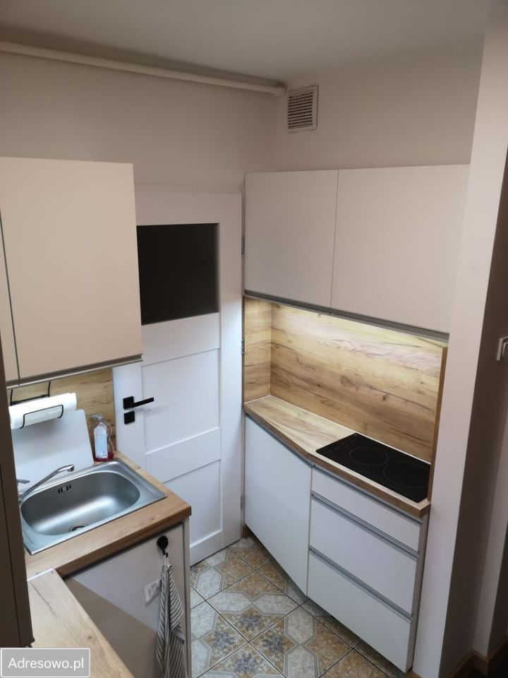 Mieszkanie 1-pokojowe Pabianice Centrum, ul. Stanisława Wyspiańskiego. Zdjęcie 11