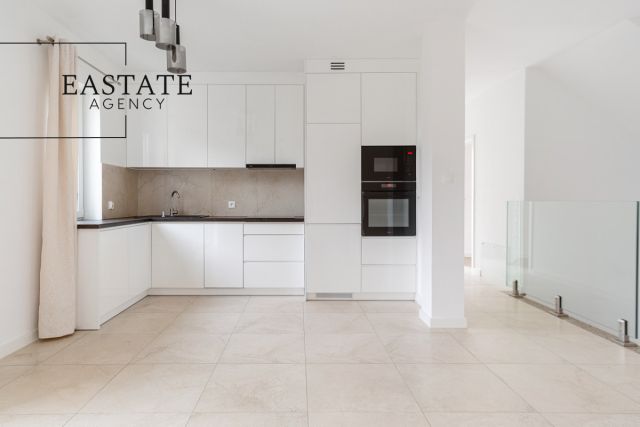 Mieszkanie 4-pokojowe Warszawa Wawer, ul. Henryka Łasaka. Zdjęcie 1