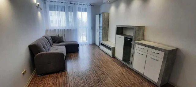 Mieszkanie 2-pokojowe Czarnków, os. Parkowe. Zdjęcie 1