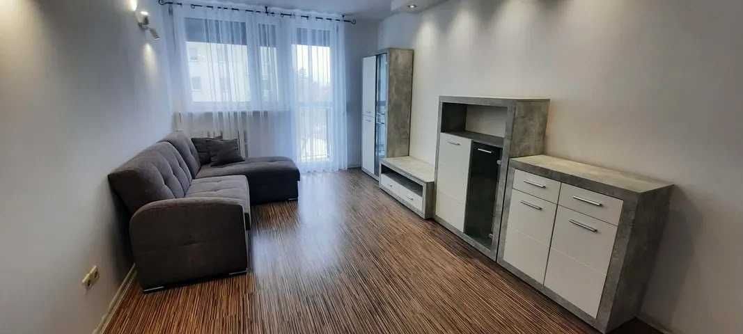Mieszkanie 2-pokojowe Czarnków, os. Parkowe. Zdjęcie 1