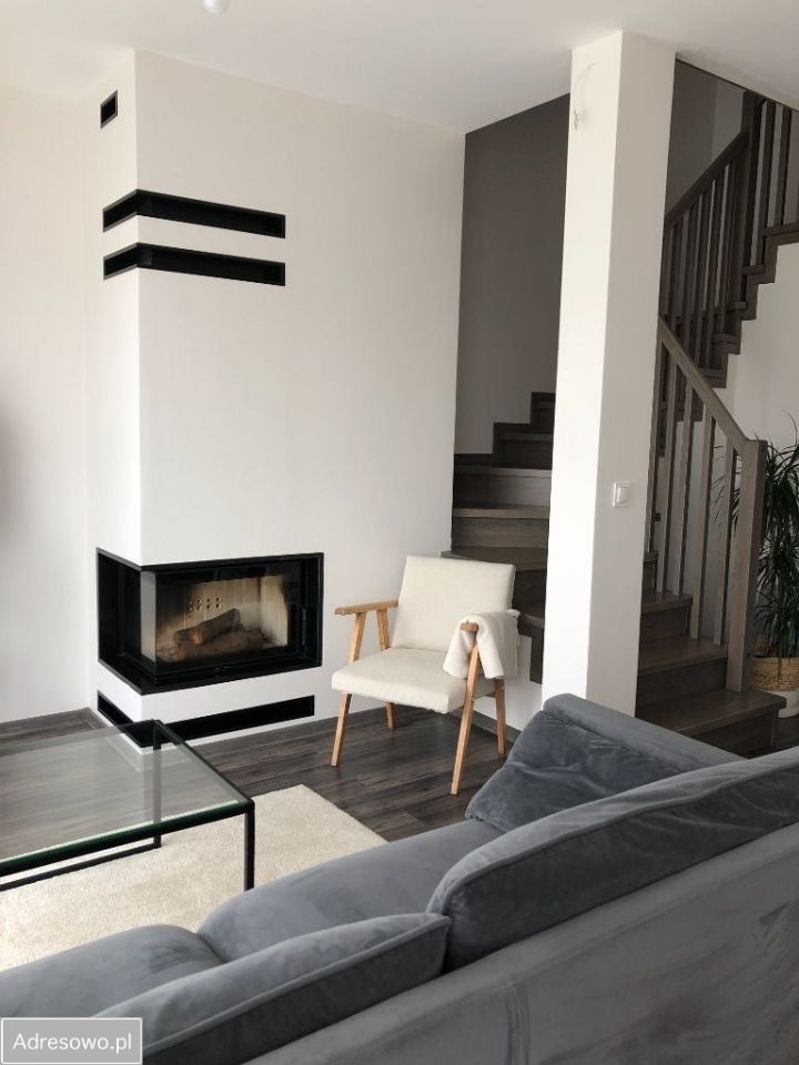 dom szeregowy, 4 pokoje Banino, ul. Rubinowa. Zdjęcie 1