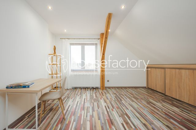 bliźniak, 6 pokoi Łódź Wiskitno, ul. Bronisin. Zdjęcie 19