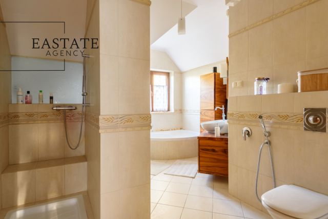 dom wolnostojący, 6 pokoi Kiełpin, ul. Bukowa. Zdjęcie 15