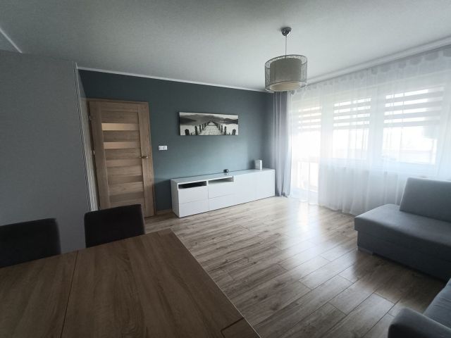 Mieszkanie 3-pokojowe Białystok Os. Młodych, ul. Zielone Wzgórze. Zdjęcie 1