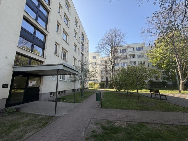 Mieszkanie 3-pokojowe Warszawa Śródmieście, ul. Czerniakowska. Zdjęcie 23