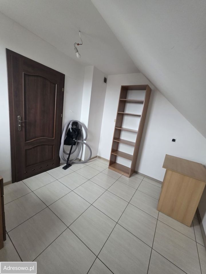 dom wolnostojący, 4 pokoje Brzozówka. Zdjęcie 3