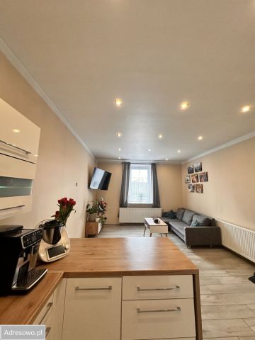 Mieszkanie 4-pokojowe Lewice. Zdjęcie 1