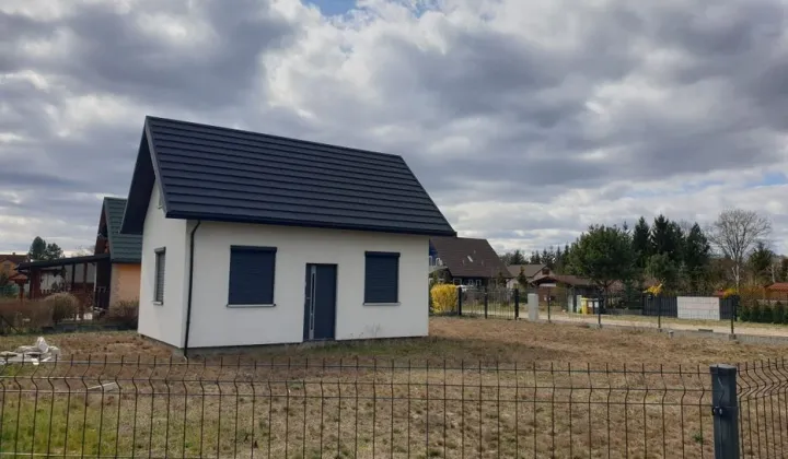 dom wolnostojący Jesiona Jesionka