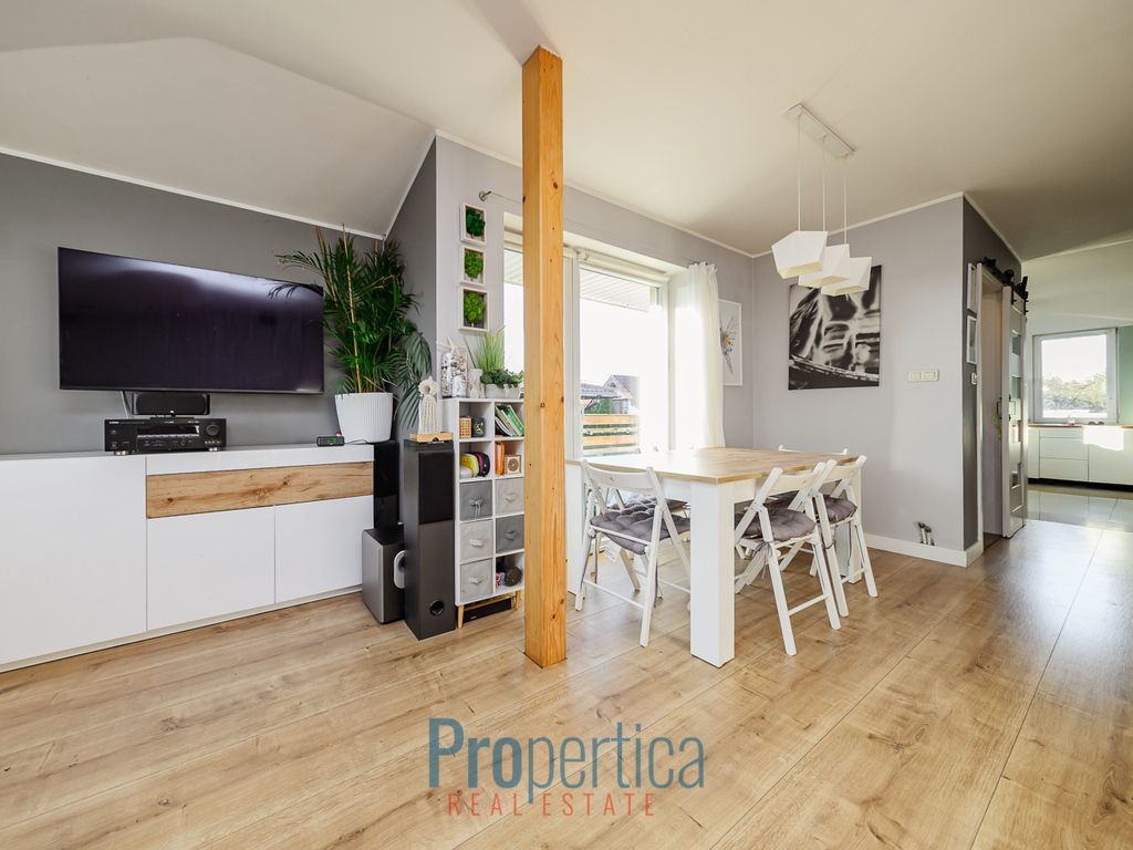 bliźniak, 8 pokoi Warszawa Ursus, ul. Robinii. Zdjęcie 4