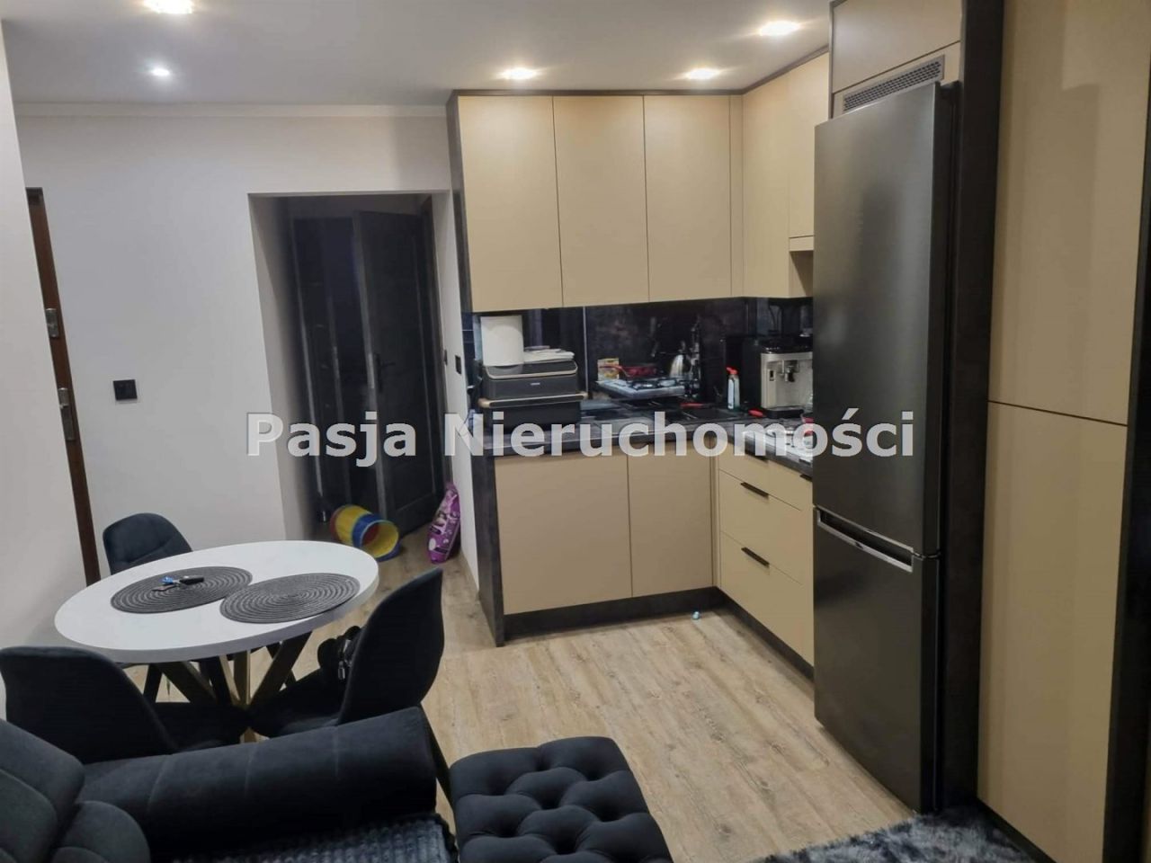 Mieszkanie 3-pokojowe Płock Międzytorze. Zdjęcie 2