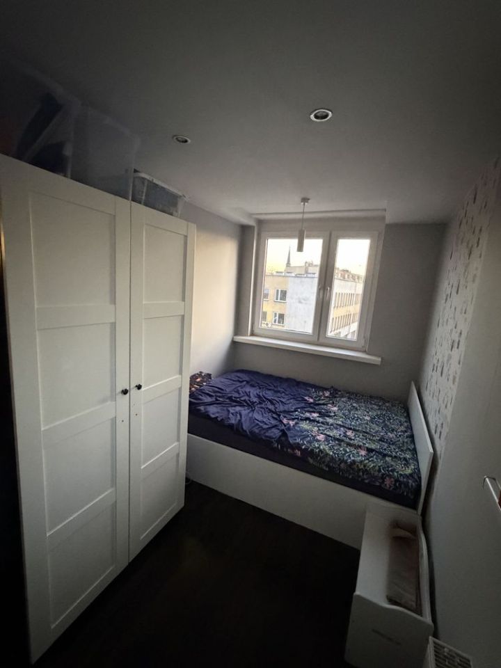 Mieszkanie 3-pokojowe Świętochłowice Centrum. Zdjęcie 3