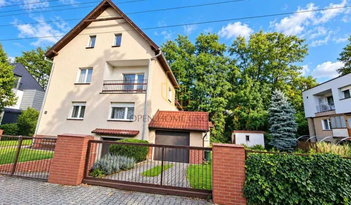 dom wolnostojący, 7 pokoi Wrocław