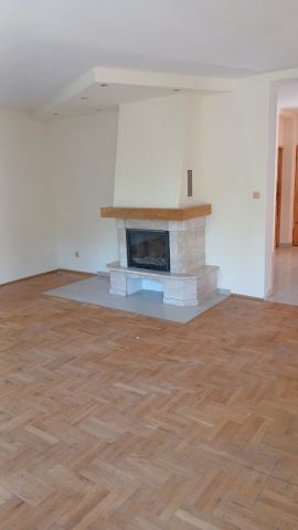 dom wolnostojący, 6 pokoi Turka, ul. Klonowa. Zdjęcie 5