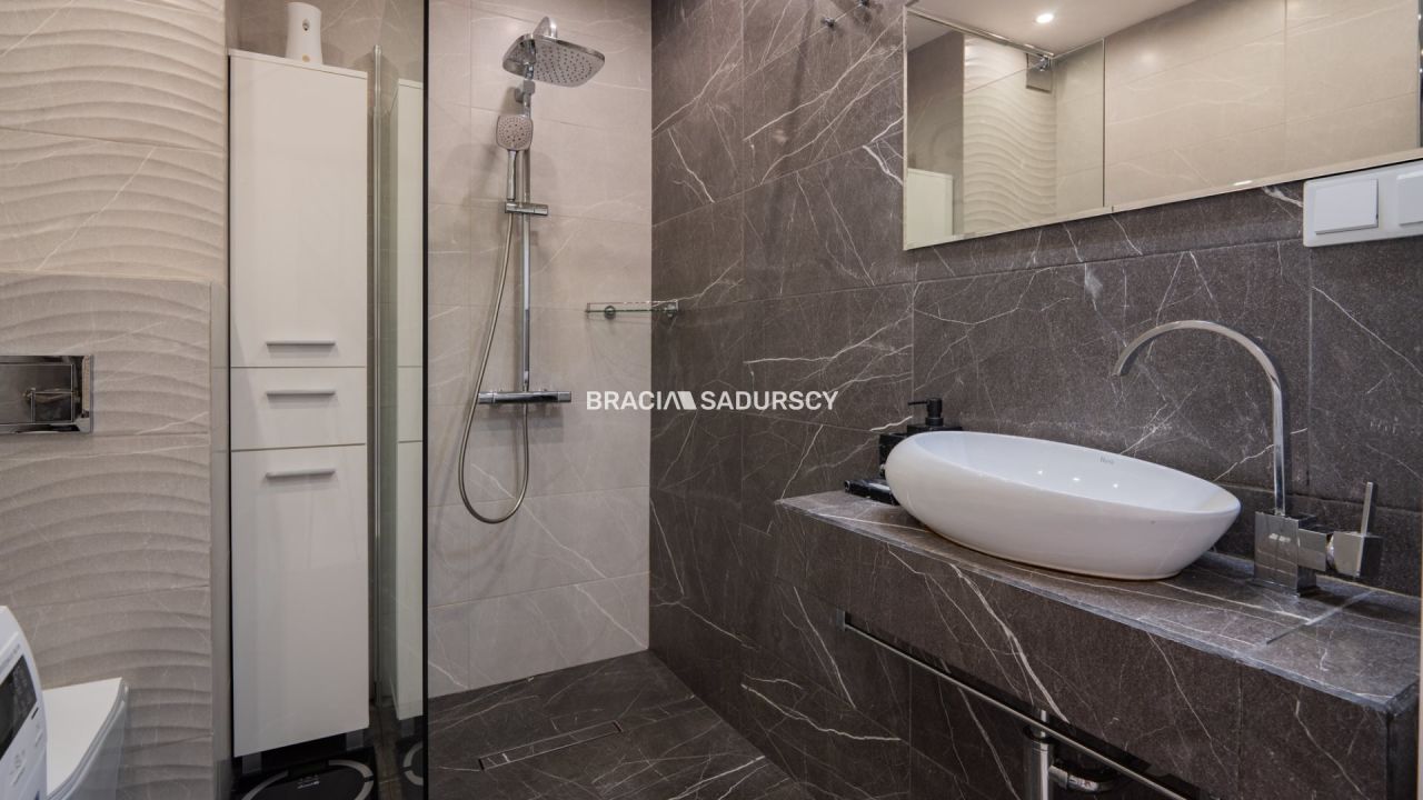 Mieszkanie 4-pokojowe Kraków Bieżanów, ul. Henryka i Karola Czeczów. Zdjęcie 9