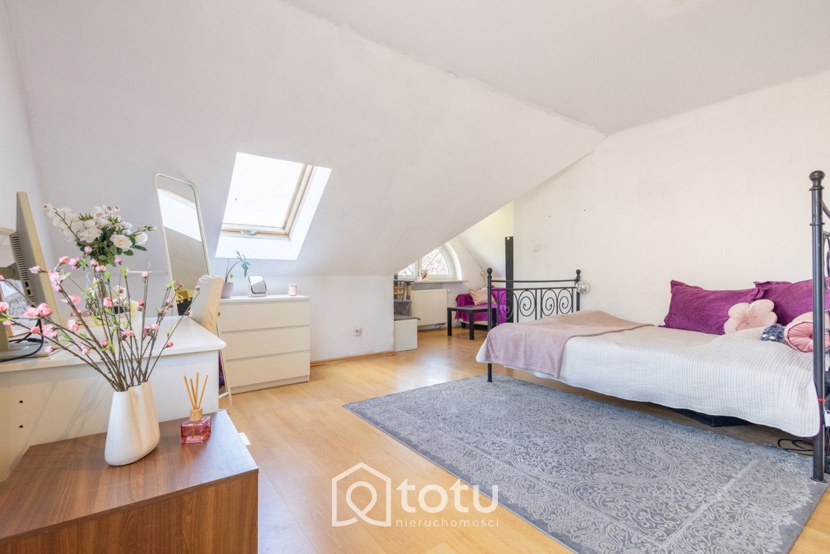 dom wolnostojący, 6 pokoi Marianów. Zdjęcie 15