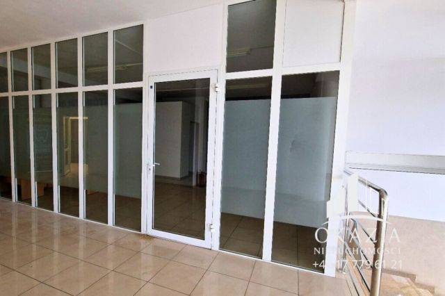 Lokal Rzeszów Zwięczyca, ul. Beskidzka. Zdjęcie 4