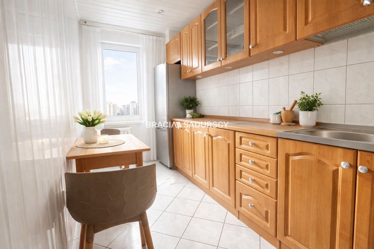 Mieszkanie 3-pokojowe Kraków, os. Piastów. Zdjęcie 6