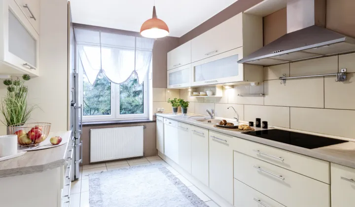 dom wolnostojący, 7 pokoi Hornówek, ul. Wesoła