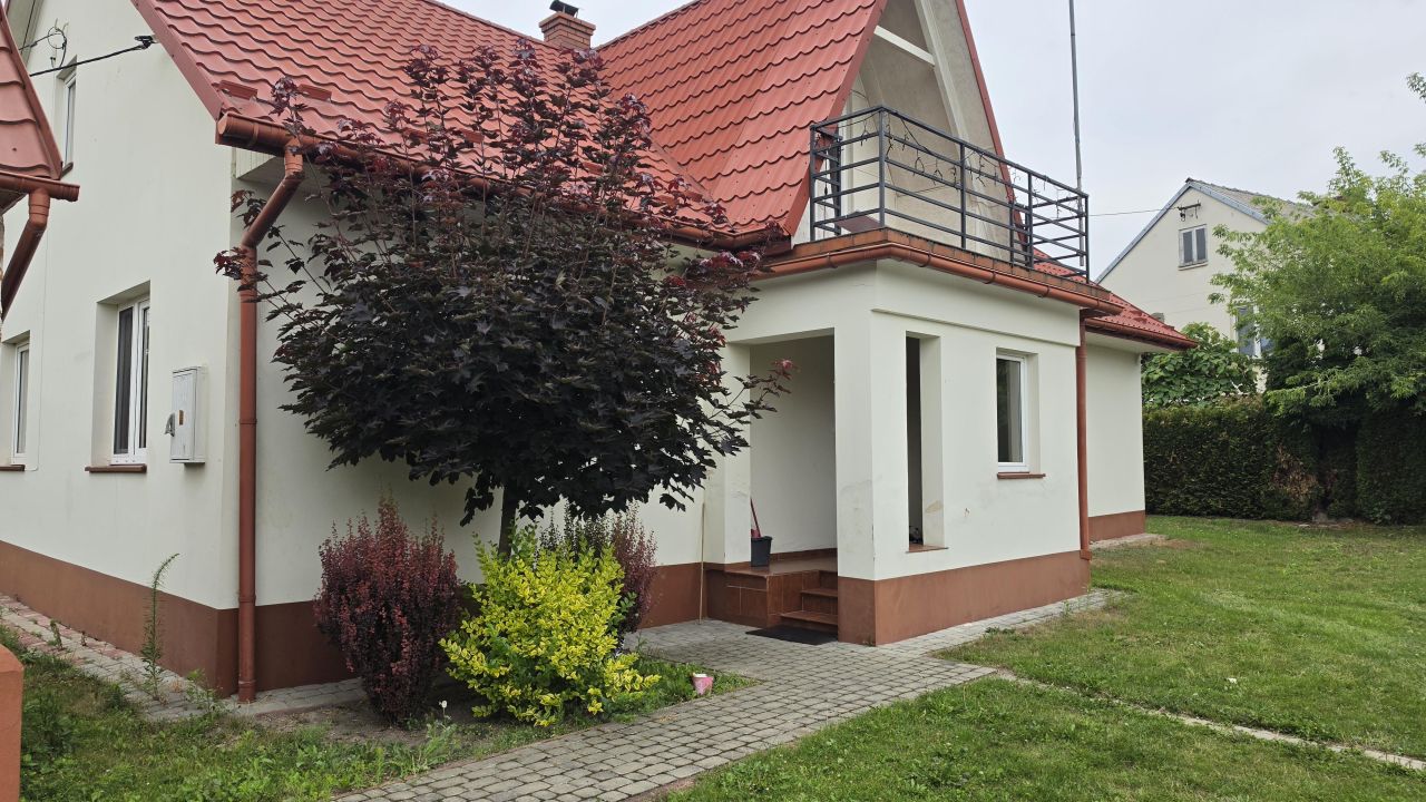 dom wolnostojący, 3 pokoje Roźwienica. Zdjęcie 1