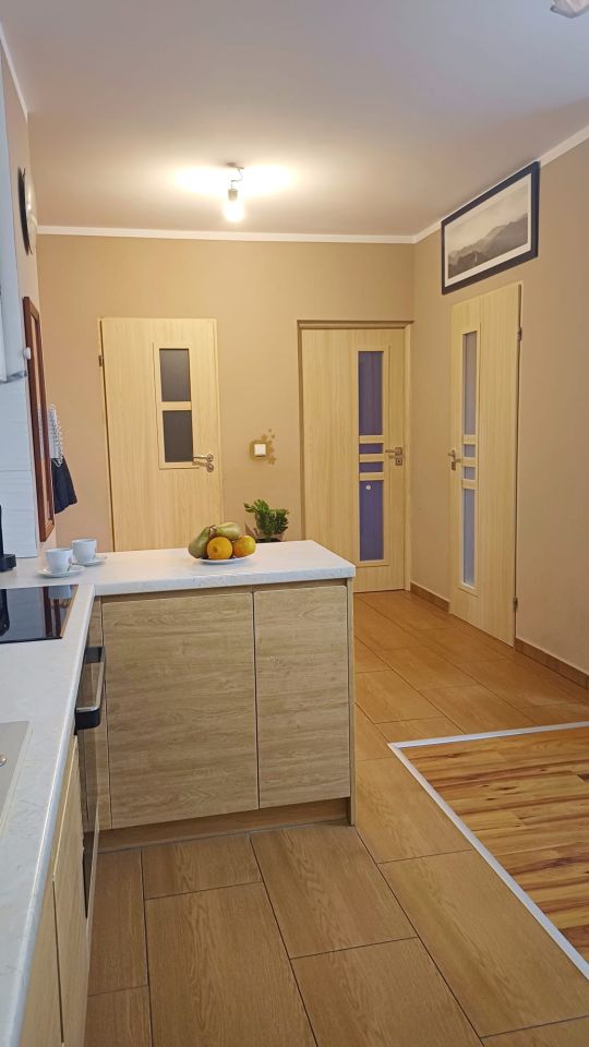 Mieszkanie 3-pokojowe Bytom Rozbark, ul. Cicha. Zdjęcie 3