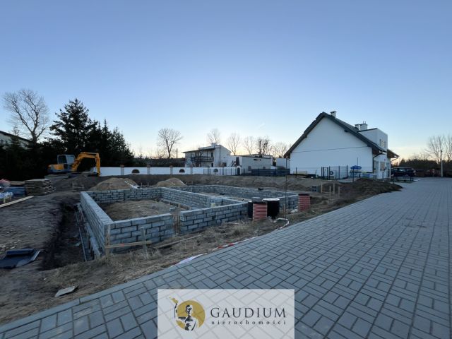 bliźniak, 4 pokoje Nicponia. Zdjęcie 17