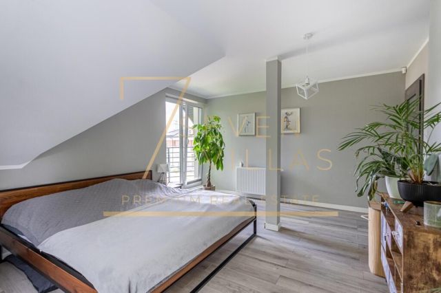 bliźniak, 6 pokoi Łazy. Zdjęcie 12