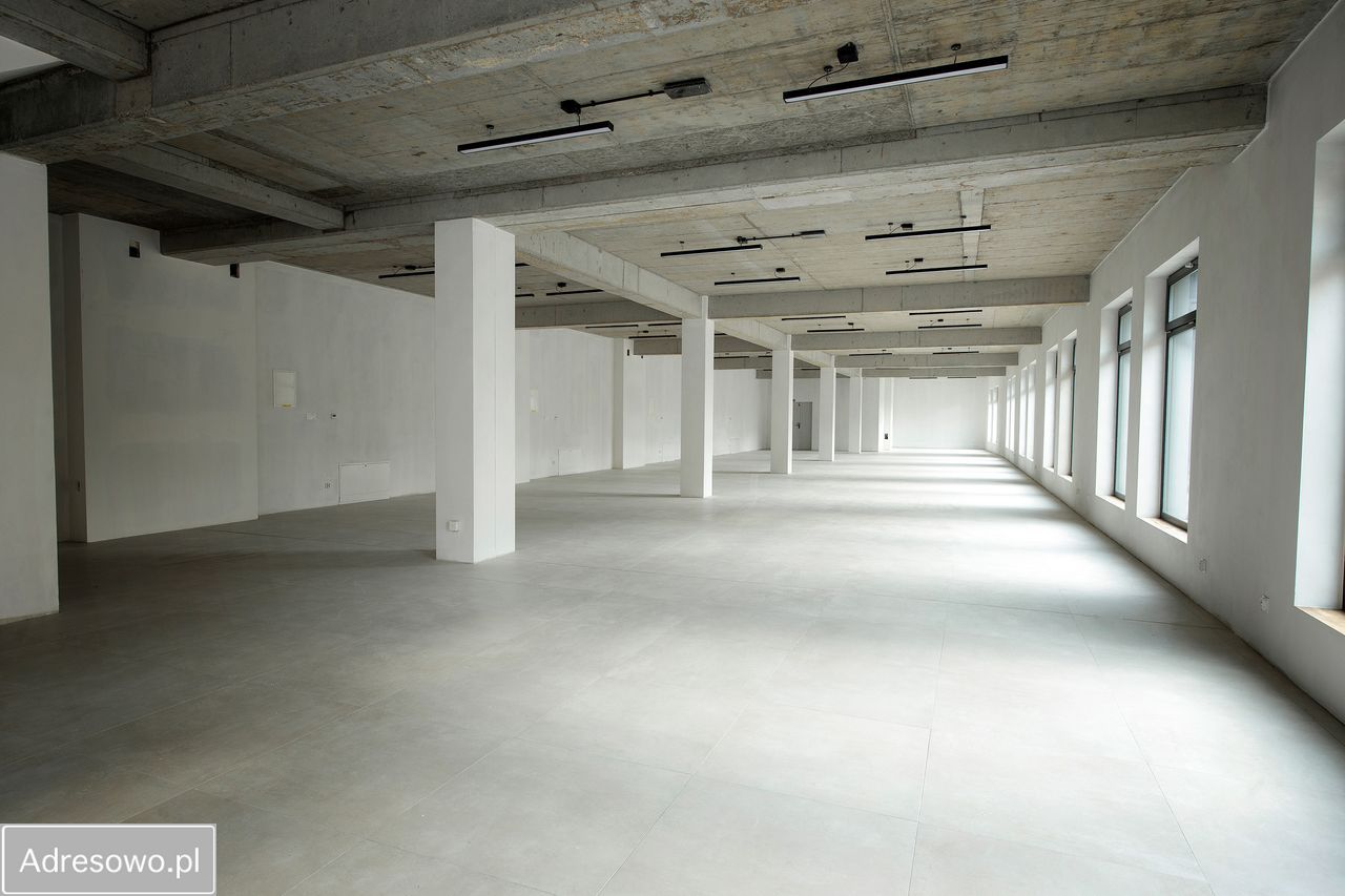 Lokal Jędrzejów, pl. Tadeusza Kościuszki. Zdjęcie 9