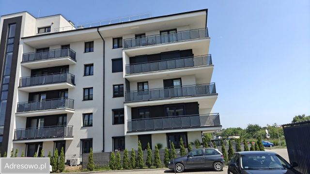 Mieszkanie 3-pokojowe Ostrów Wielkopolski, ul. Zębcowska. Zdjęcie 1