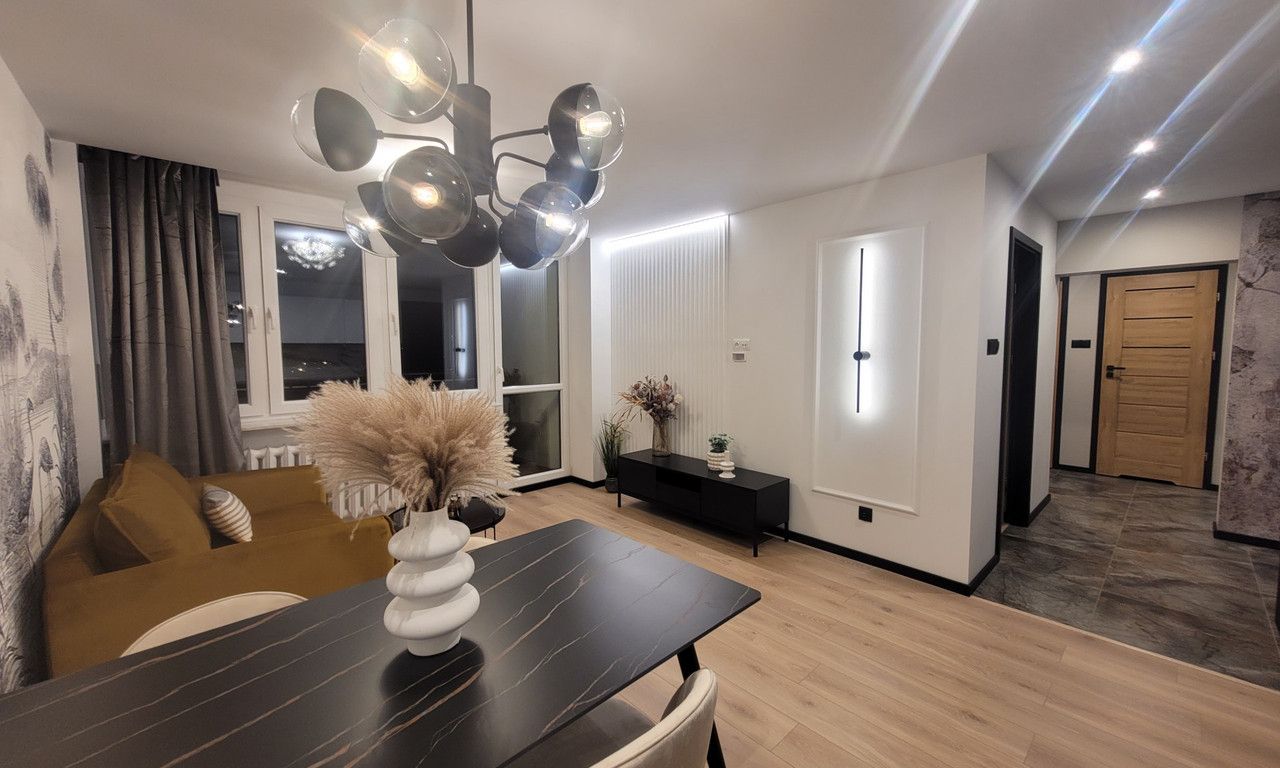 Mieszkanie 3-pokojowe Dąbrowa Górnicza Gołonóg, ul. Gustawa Morcinka. Zdjęcie 1