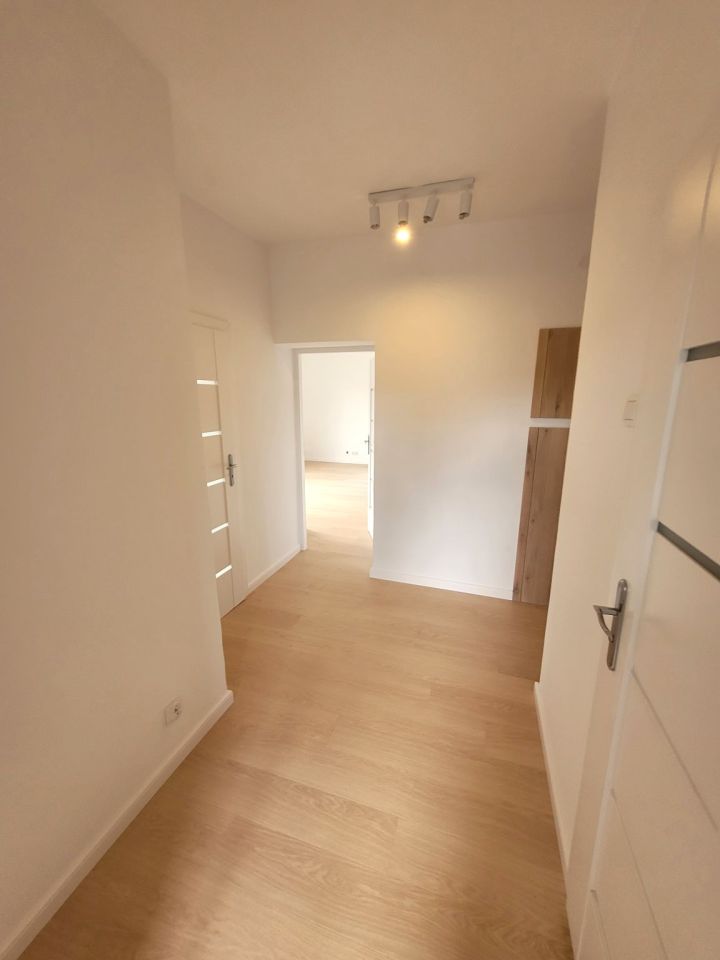 Mieszkanie 2-pokojowe Jelenia Góra Cieplice Śląskie-Zdrój, ul. Bohaterów Września 1939 r.. Zdjęcie 11