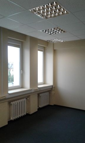 Biuro Andrychów, ul. Krakowska. Zdjęcie 1