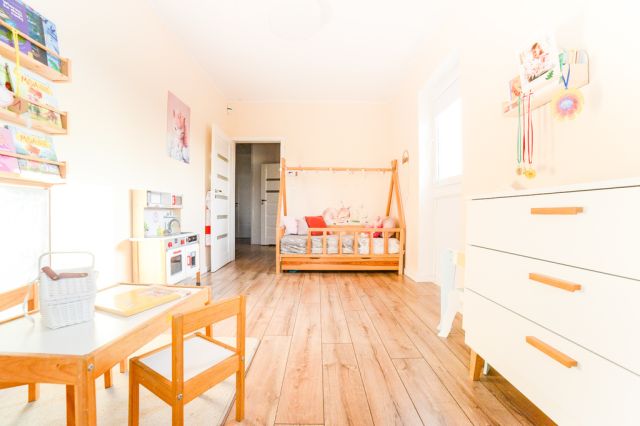 dom szeregowy, 6 pokoi Ząbki, ul. Skowronka. Zdjęcie 9