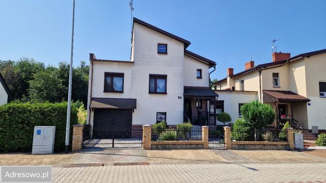 dom szeregowy, 5 pokoi Krzemieniewo, ul. Świerkowa. Zdjęcie 1