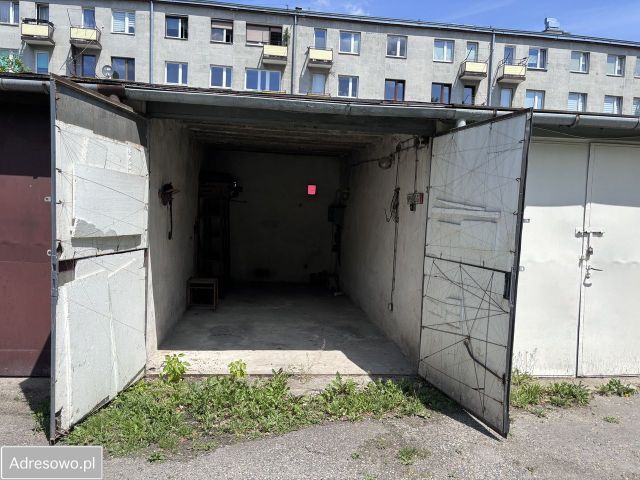 Garaż/miejsce parkingowe Kielce KSM, ul. Sandomierska. Zdjęcie 1