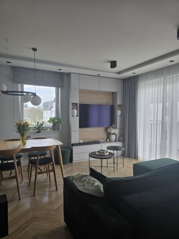 Mieszkanie 4-pokojowe Wrocław Krzyki, ul. Blizanowicka. Zdjęcie 1