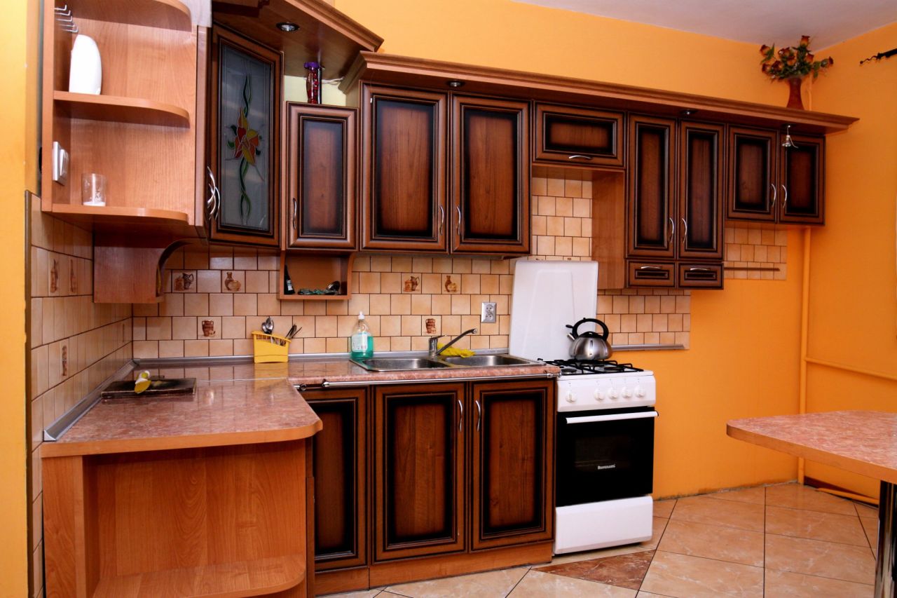 dom wolnostojący, 13 pokoi Płock Imielnica, ul. Wiśniowa. Zdjęcie 2