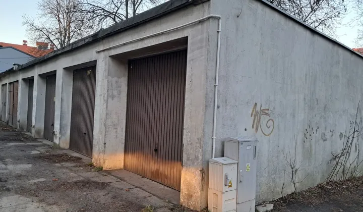 Garaż/miejsce parkingowe Zielona Góra Centrum, ul. 1 Maja