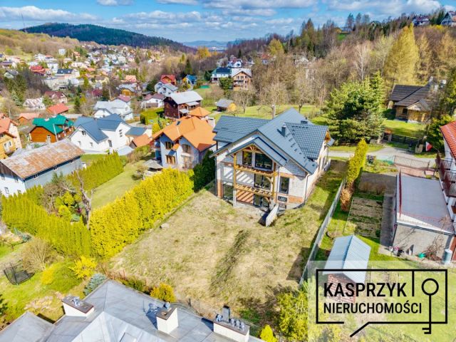 dom wolnostojący, 11 pokoi Iwonicz-Zdrój, ul. Kwiatowa. Zdjęcie 14