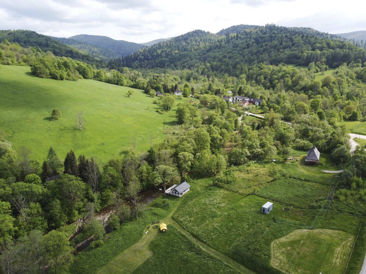 bliźniak, 2 pokoje Zatwarnica. Zdjęcie 9