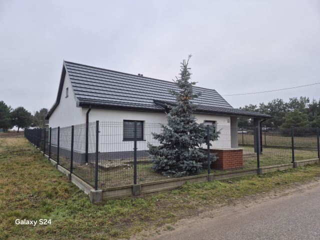 dom wolnostojący, 2 pokoje Niedźwiady Niedźwiady Małe. Zdjęcie 9