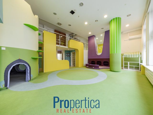 Lokal Warszawa Ursynów, al. Komisji Edukacji Narodowej. Zdjęcie 1