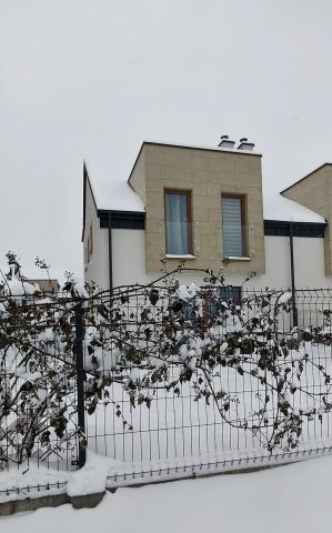 dom szeregowy, 4 pokoje Rzeszów Budziwój, ul. Porąbki. Zdjęcie 1