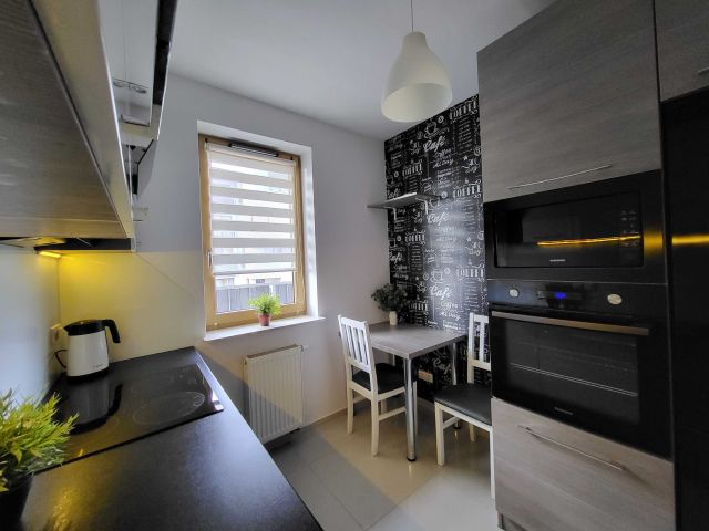 Mieszkanie 2-pokojowe Kraków Mistrzejowice, ul. Franciszka Kniaźnina. Zdjęcie 1