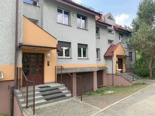 Mieszkanie 5-pokojowe Kielce, ul. Klonowa. Zdjęcie 1