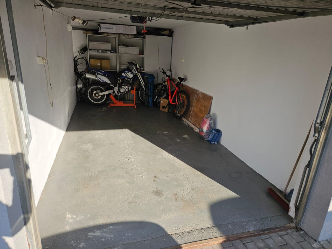 Garaż/miejsce parkingowe Brwinów, ul. Sochaczewska. Zdjęcie 4