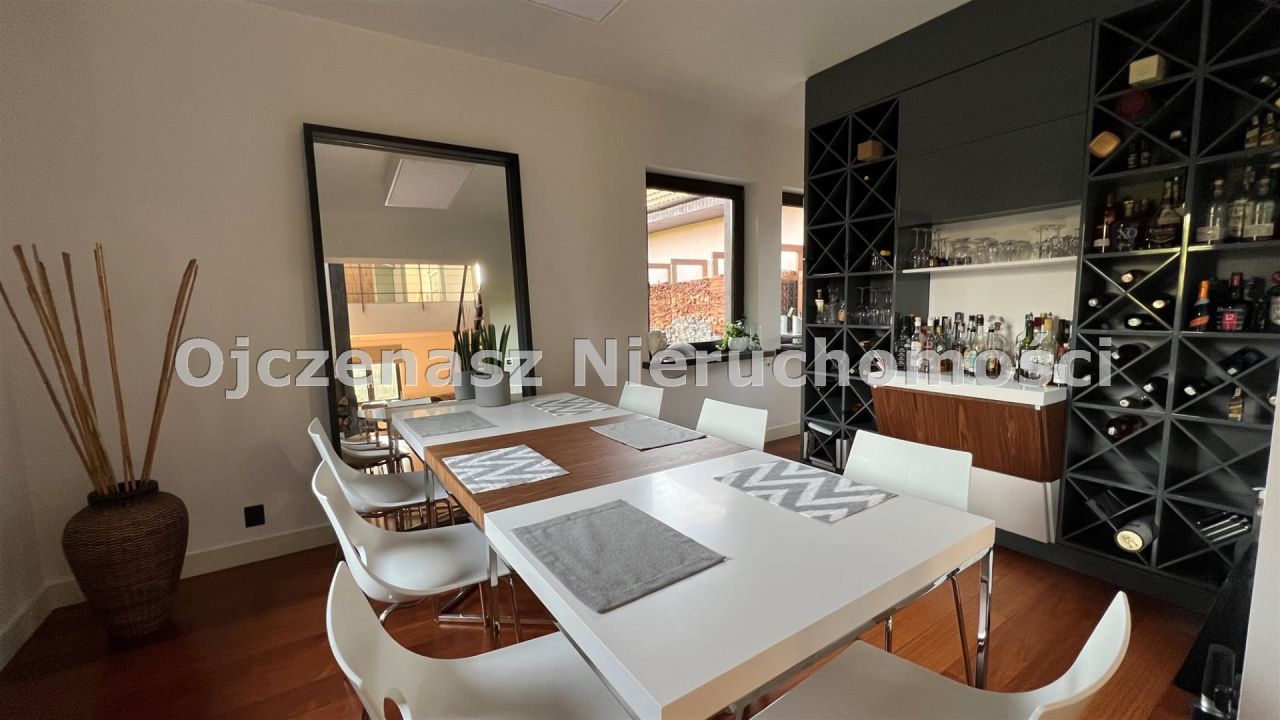 dom wolnostojący, 5 pokoi Niemcz. Zdjęcie 4