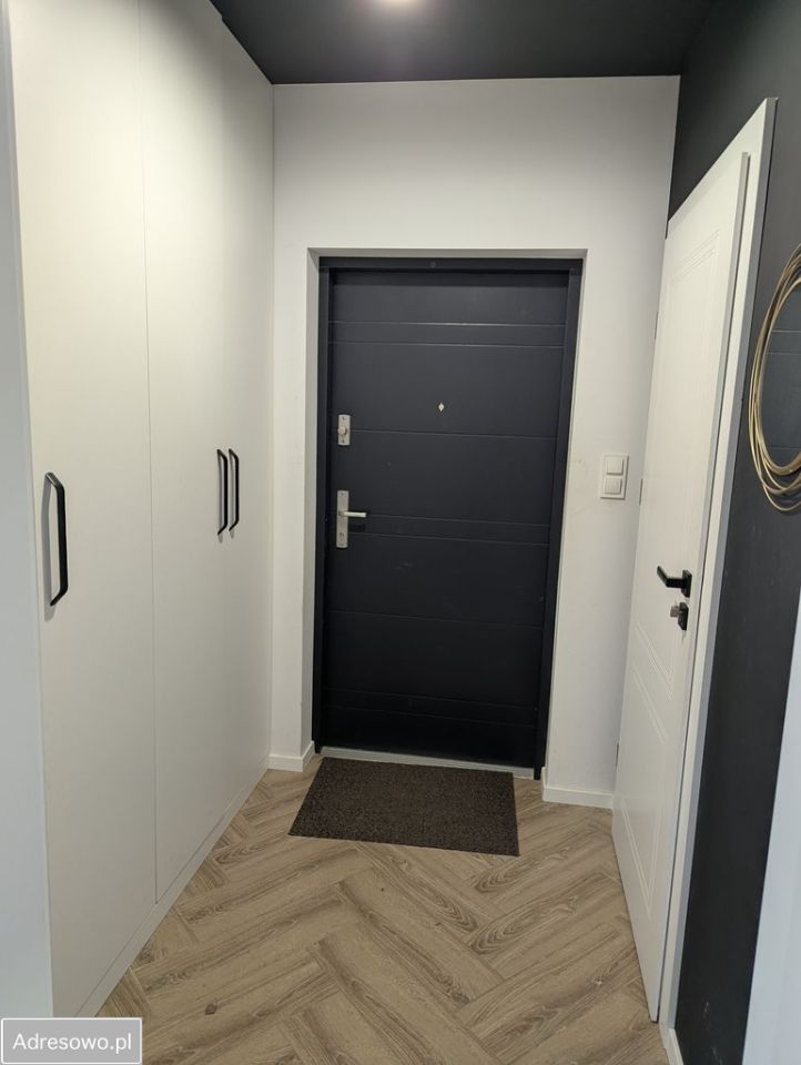 bliźniak, 3 pokoje Skowarcz. Zdjęcie 12