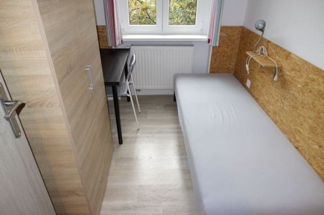 kamienica Poznań Wilda, ul. Władysława Sikorskiego. Zdjęcie 12