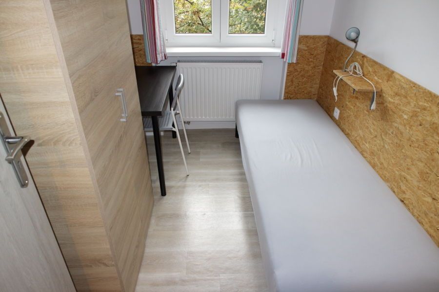kamienica Poznań Wilda, ul. Władysława Sikorskiego. Zdjęcie 12