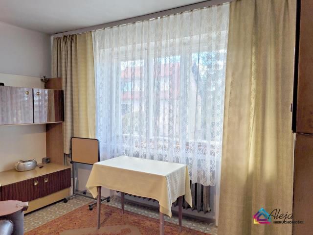 dom wolnostojący, 5 pokoi Częstochowa Grabówka, ul. Kiepury. Zdjęcie 7